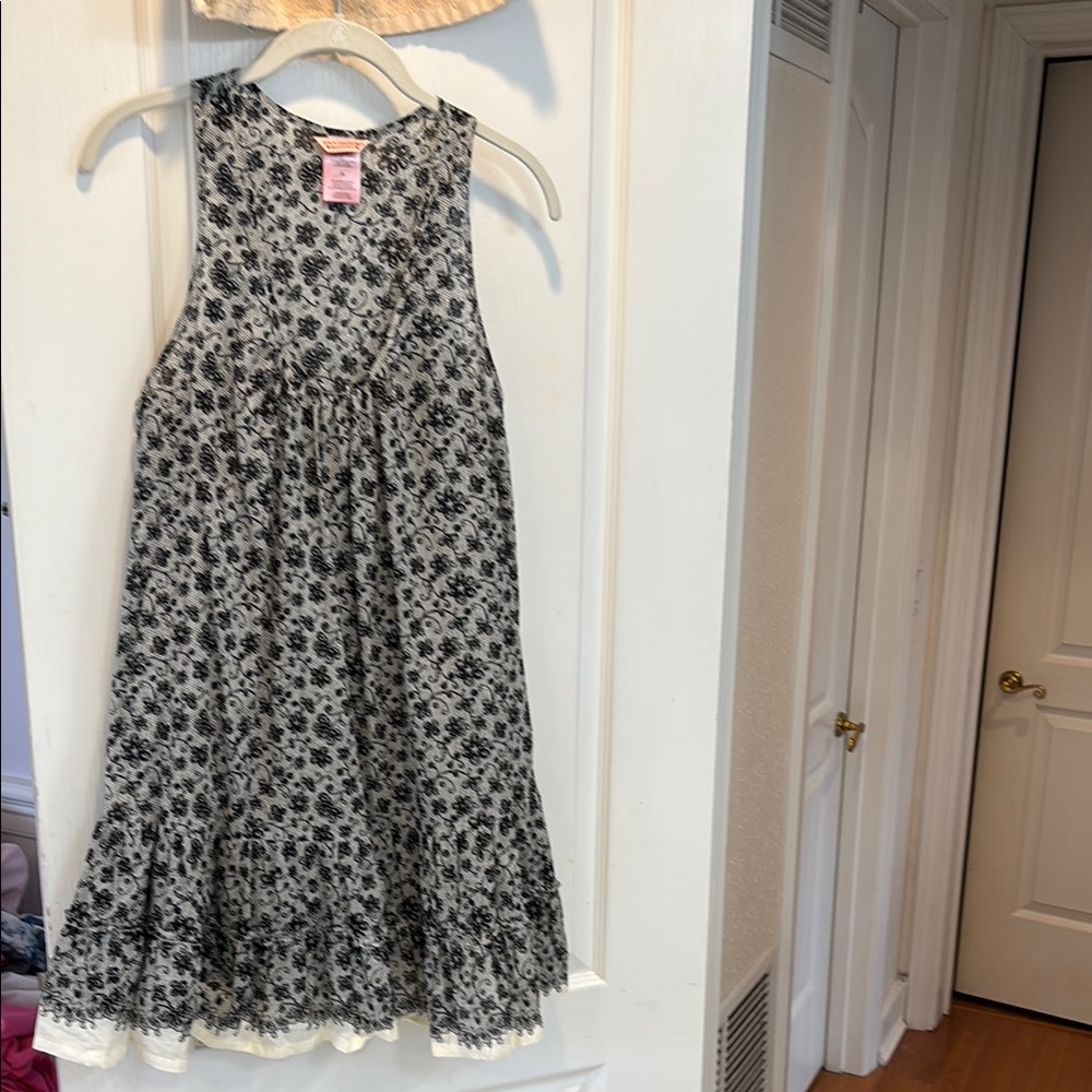 Floral Sleeveless Dress.